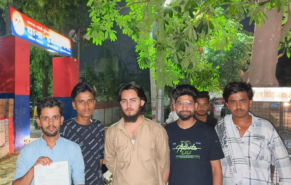 बरेली: युवक को भारी पड़ी सोशल मीडिया पर अभद्र टिप्पणी, पुलिस ने ऐसे सिखाया सबक 