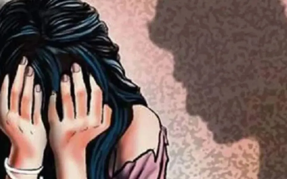 बरेली: शादी का झांसा देकर चार साल तक भाभी से किया दुष्कर्म, पीड़िता ने एसएसपी से की शिकायत 