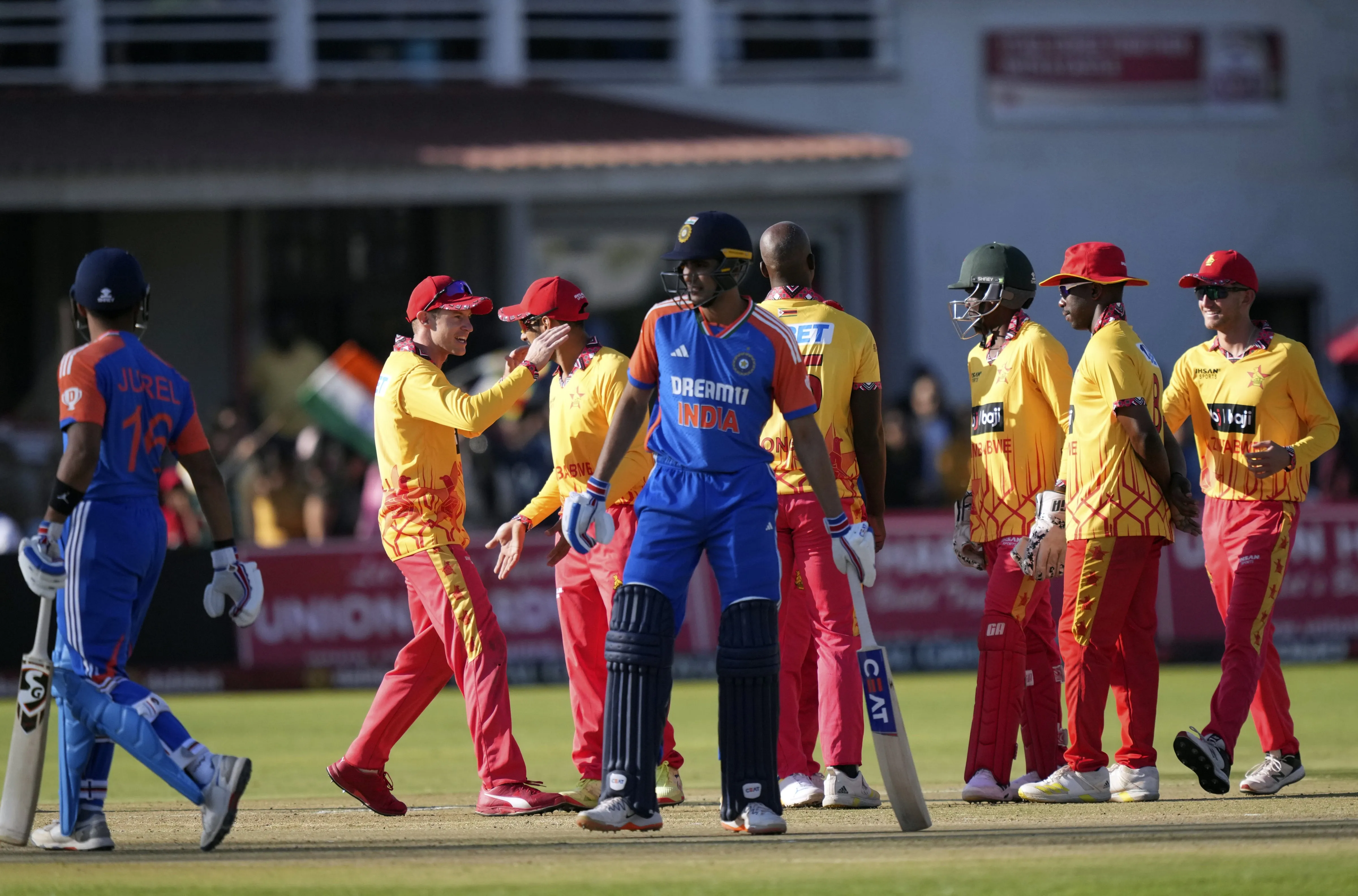 IND vs ZIM: रोमांचक T20 मुकाबले में जिम्बाब्वे ने भारत को 13 रनों से हराया