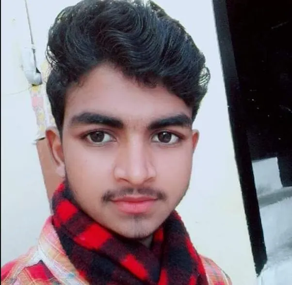 बदायूं: सेना में जाने की तैयारी कर रहे छात्र का फंदे पर मिला शव, परिवार में मचा कोहराम