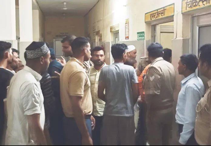 रामपुर: डंपर की चपेट में आकर स्कूटी सवार युवती की मौत, परिवार में मचा कोहराम