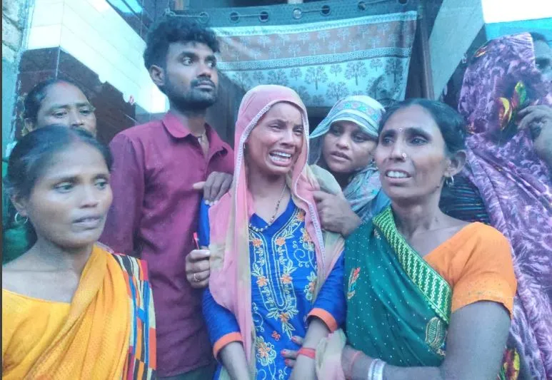 रामपुर: बरसात के पानी के साथ नाले में बह गई 2 साल की बच्ची...तलाश जारी, मचा कोहराम