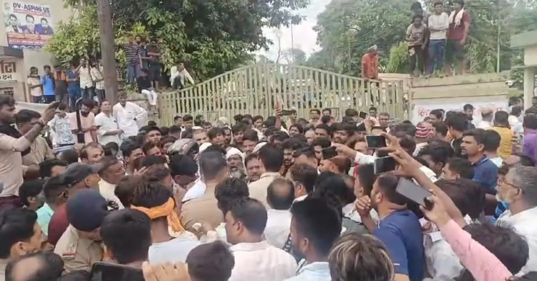 काशीपुर: मंडी में धान उतारने को लेकर आढ़ती पुत्र ने मारी दो पल्लेदारों को गोली