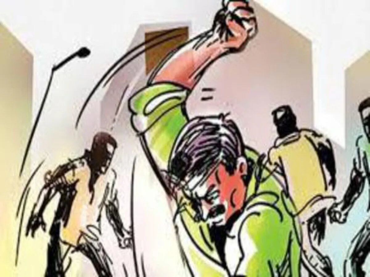 लखीमपुर खीरी: बंधुआ मजदूरी करने से मना किया तो दबंगों ने थाने में युवक को पीटा
