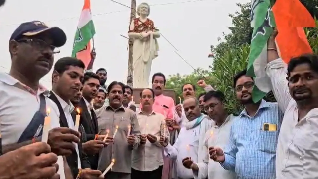 कठुआ आतंकी हमला: जम्मू में शहीद हुए वीर सैनिकों को दी श्रृद्धांजलि, अग्निवीर योजना समाप्त करने की मांग     