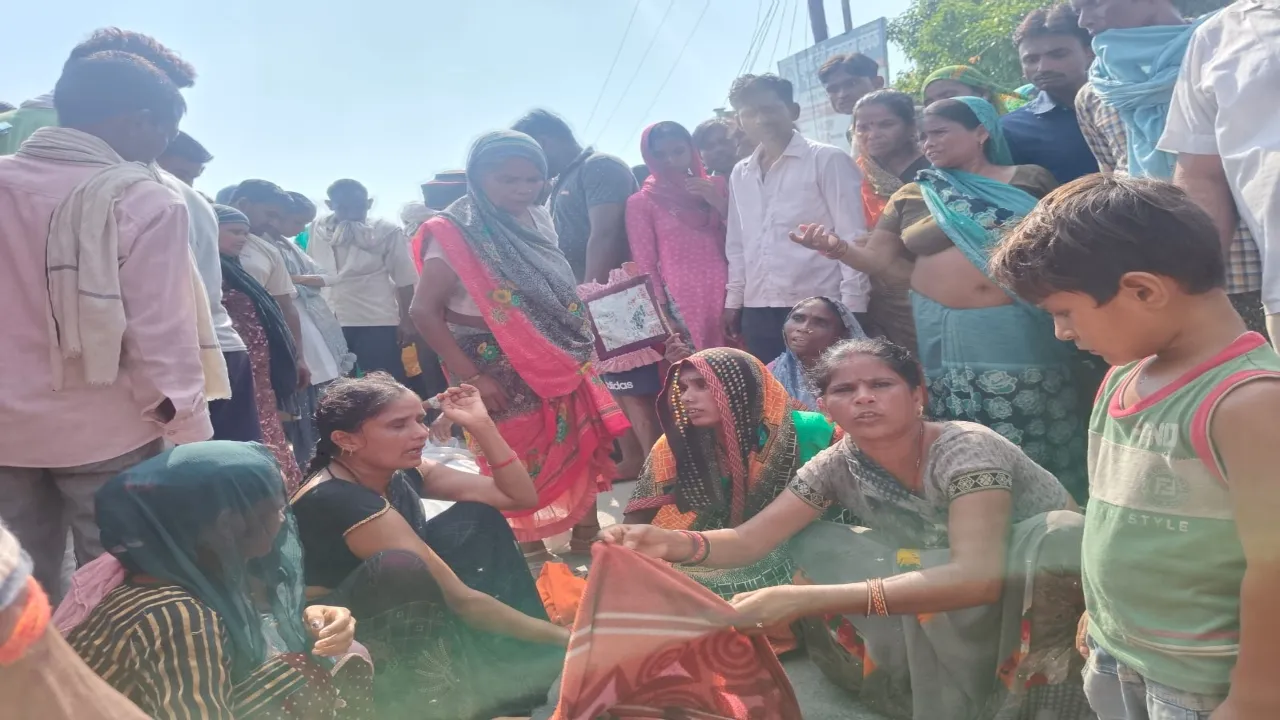 पुलिस पर रह-रहकर फूट रहा था गुस्सा, की होती कार्रवाई तो नहीं जाती जान