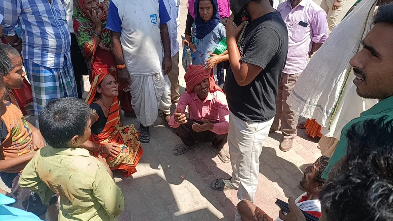 बहराइच में ट्रैक्टर ट्राली की ठोकर से पिता-पुत्र की मौत, चालक फरार  