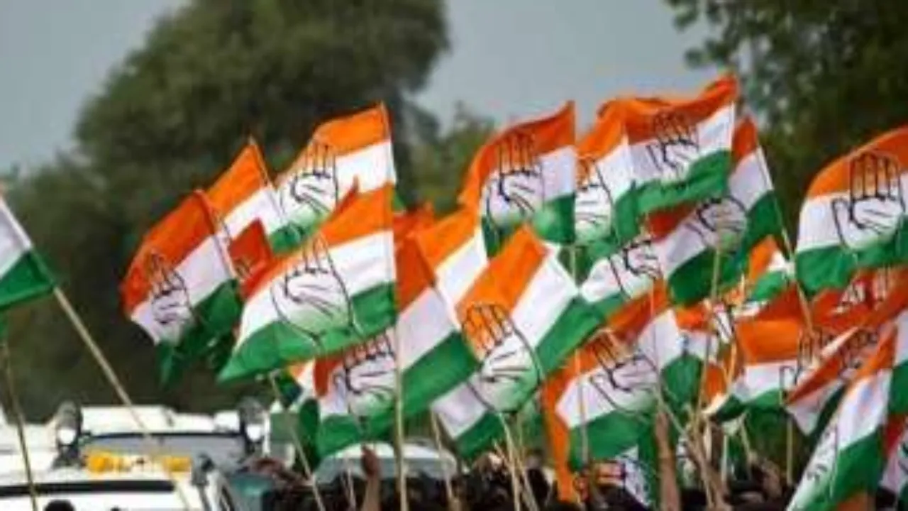 सुलतानपुर के जयसिंहपुर ब्लाक कांग्रेस कमेटी ने दिया सामूहिक इस्तीफा, जिलाध्यक्ष पर लगे गंभीर आरोप 