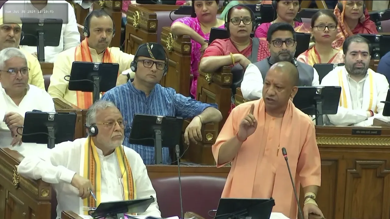 यूपी विधानमंडल सत्र: वित्तमंत्री ने पेश किया अनुपूरक बजट, सात हजार करोड़ से ज्यादा धनराशि से होगा औद्योगिक विकास 