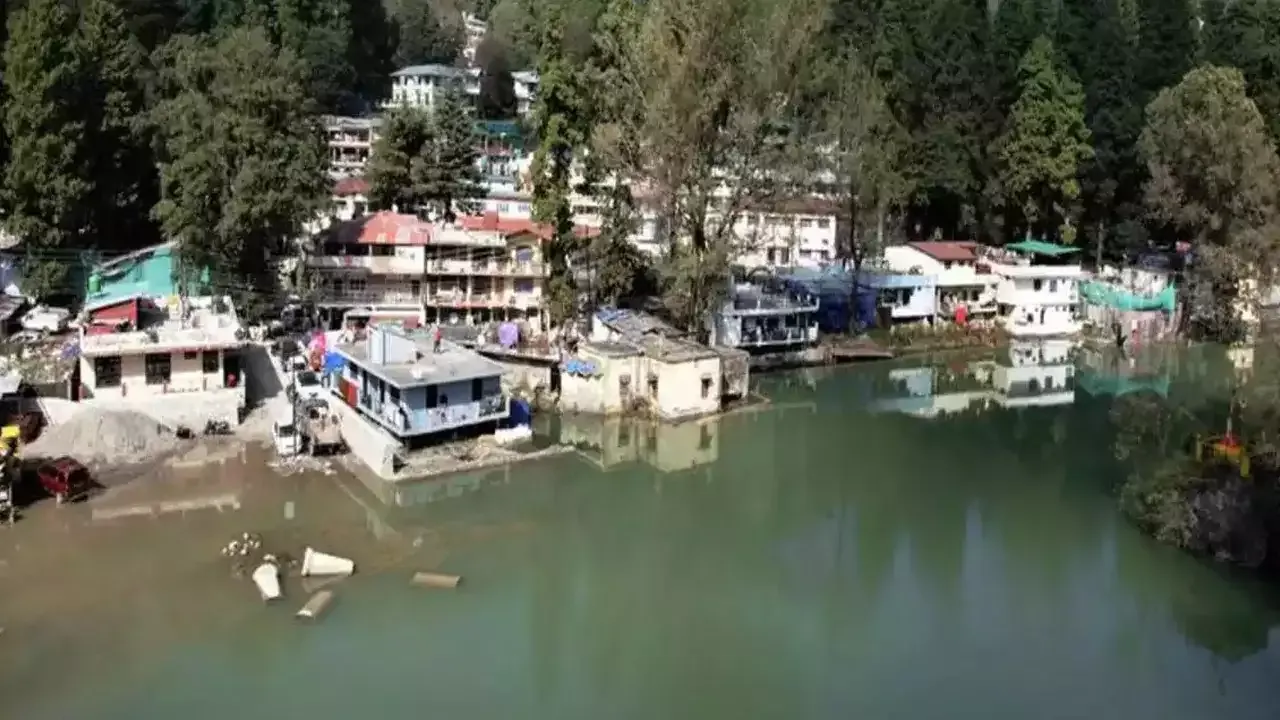 नैनीताल: सूखाताल झील बनेगी पर्यटन हब, कुमाऊं आयुक्त ने लिया जायजा 