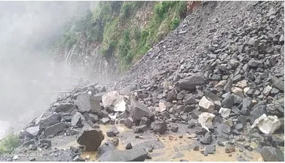 देहरादून: भारी बारिश की वजह से गंगोत्री मार्ग बंद, कई जगह हुआ जलभराव