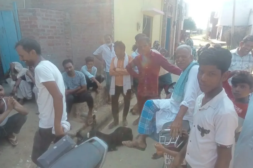 बदायूं: थाने में हुआ समझौता...घर आकर पत्नी को छत से फेंका, फिर ईंट से कूचा सिर...जानिए मामला