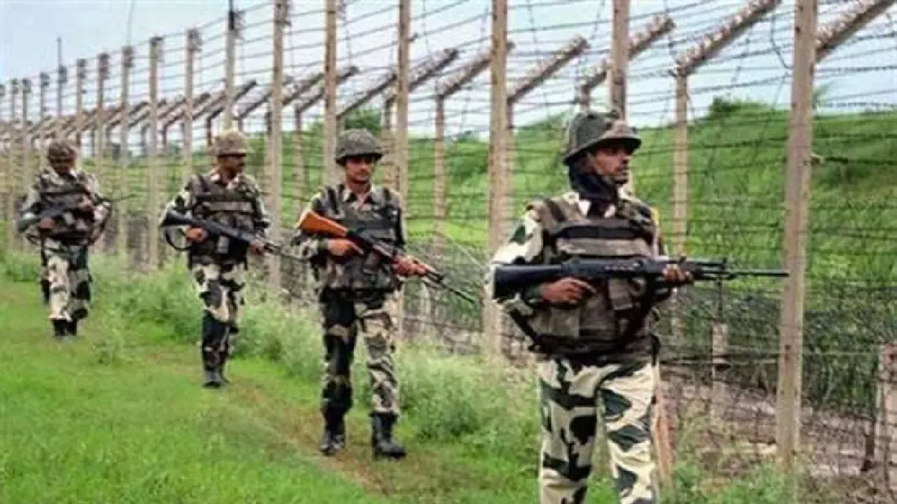 जम्मू कश्मीर: एलओसी के पास विस्फोट, सेना ने शुरू की तलाशी अभियान