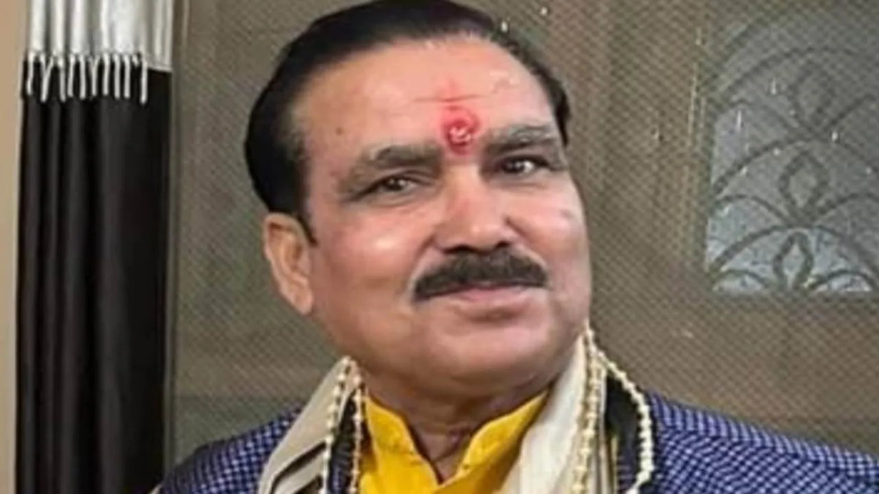 MP: मंत्री गौतम टेटवाल पर फर्जी जाति प्रमाणपत्र बनवाने का आरोप, हाईकोर्ट में याचिका दायर