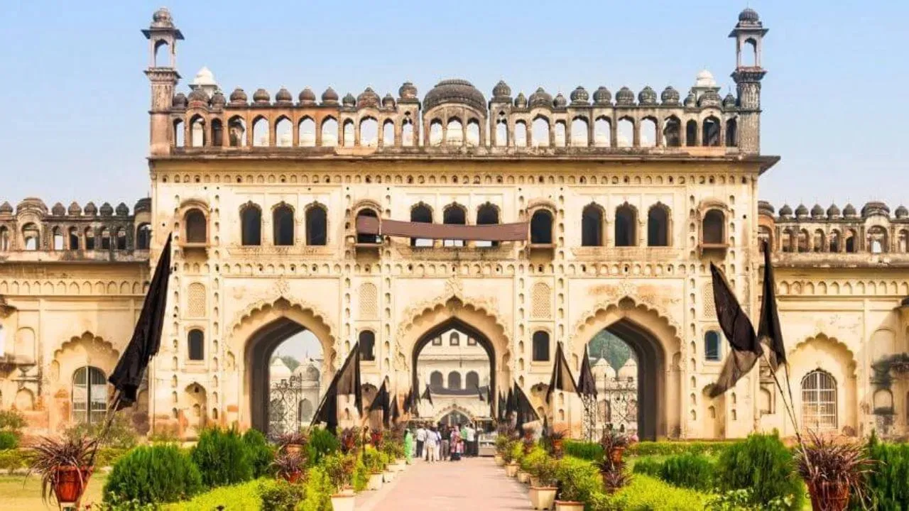 लखनऊ की पहचान भूलभुलैया और शाही हम्माम को इस वजह से किया गया बंद, इस दिन न जायें 