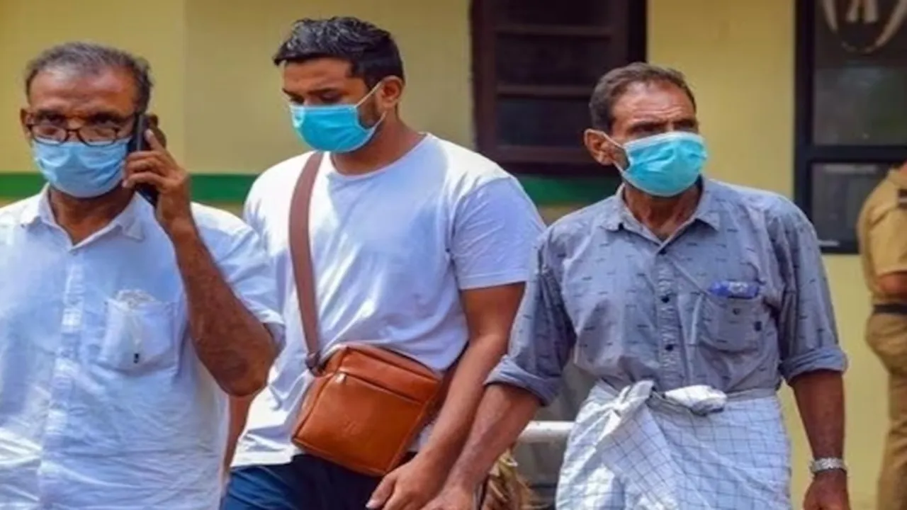 केरल में निपाह वायरस से एक किशोर की मौत, 4 लोग मेडिकल कॉलेज में एडमिट 
