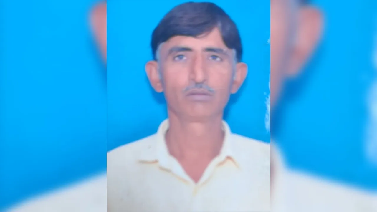 मुरादाबाद: पत्नी का गला रेतने के बाद पति ने खुद की गर्दन काटकर की आत्महत्या; महिला की हालत गंभीर, अस्पताल में भर्ती