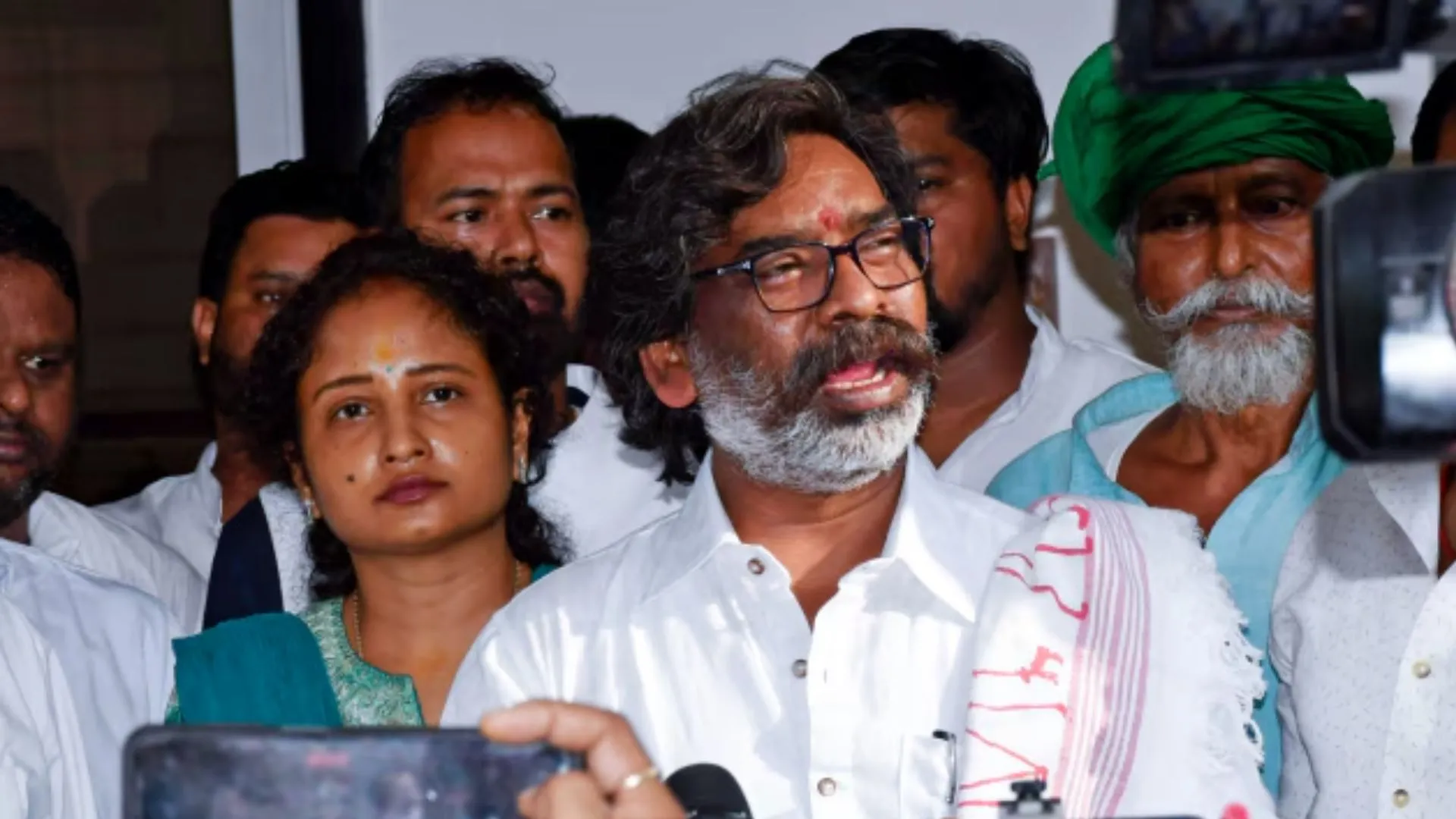 झारखंड : ‘इंडिया’ गठबंधन के विधायकों की बैठक की अध्यक्षता करेंगे हेमंत सोरेन