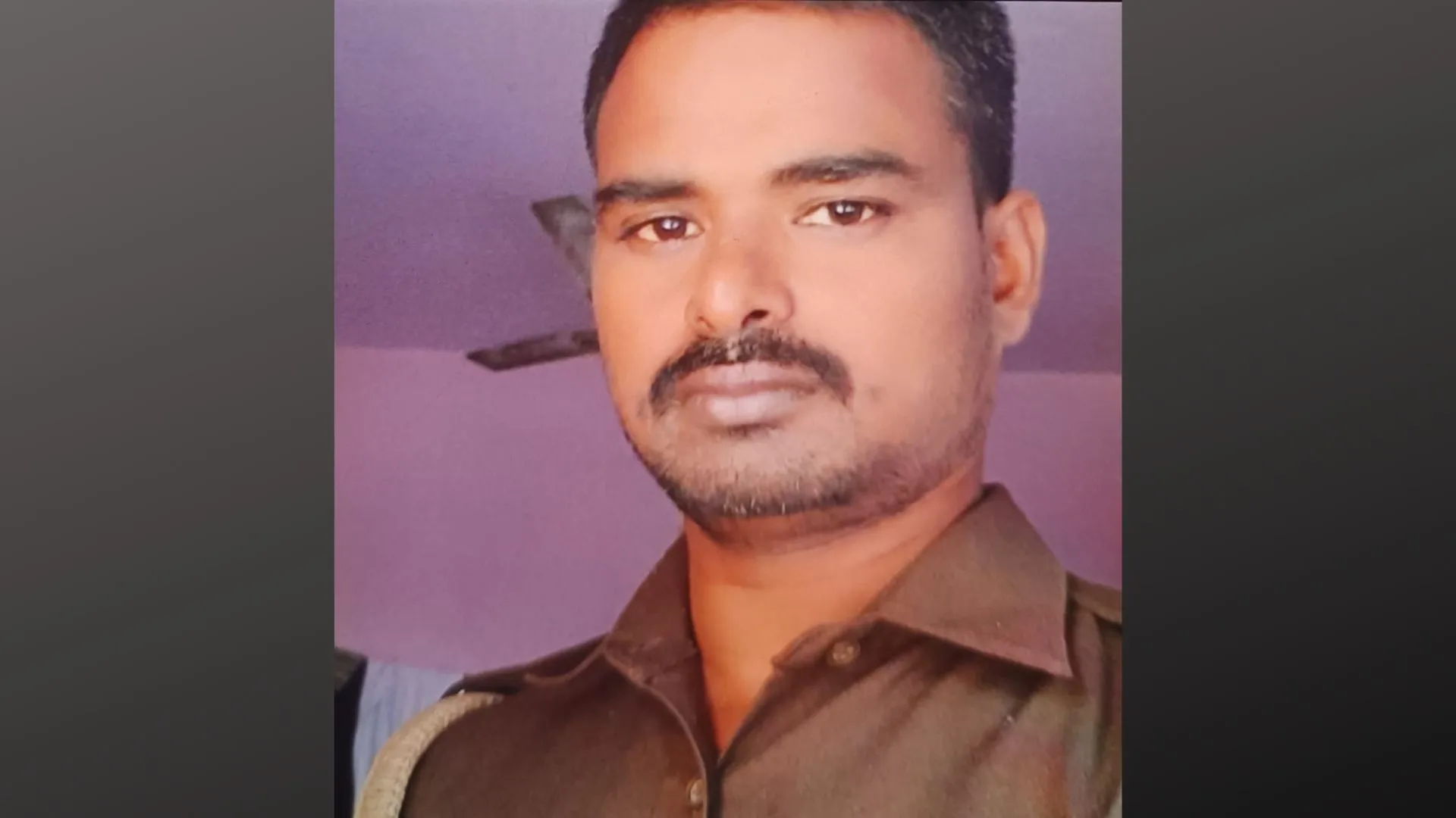 गोंडा: दहेज हत्या के मामले में तीन लाख की रिश्वत मांगने वाला पेशकार निलंबित, पुलिस ने केस दर्ज किया गिरफ्तार  