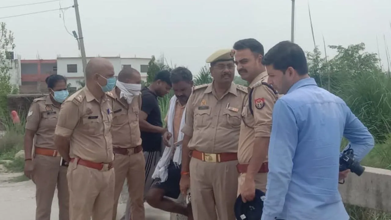 Kanpur Dehat Crime: नहर पुल के नीचे महिला का मिला नग्न शव...दुष्कर्म के बाद हत्या की आशंका, दाहिना पैर भी मिला टूटा