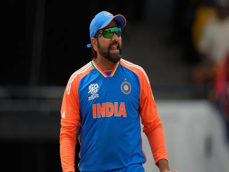 VIDEO : वनडे और टेस्ट क्रिकेट को भी अलविदा कहेंगे रोहित शर्मा? संन्यास पर हिटमैन ने दिया जवाब