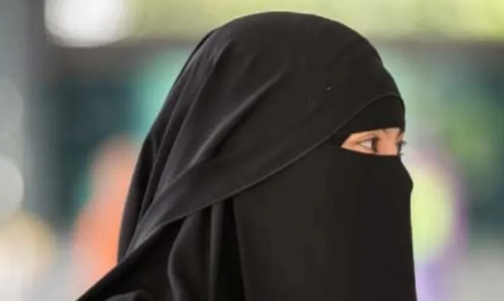 बरेली: दहेज का सामान बेचकर खरीदी स्मैक, विरोध पर पत्नी को दिया तीन तलाक