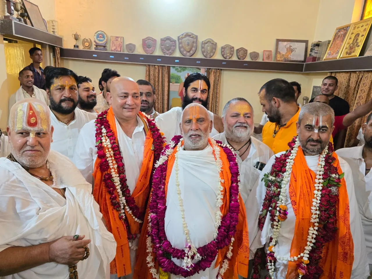 अयोध्या: प्रयागराज कुंभ में करोड़ों भक्त करेंगे शाही स्नान, 100 कमरों का बनेगा गंगा भवन- महंत मुरलीधर दास