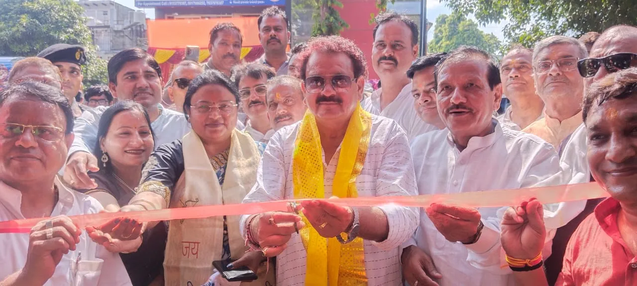 आगरा: वैदिक मंत्रोच्चार के साथ बल्केश्वर महादेव मेले का शुभारंभ, केंद्रीय राज्यमंत्री बघेल ने किया उद्घाटन