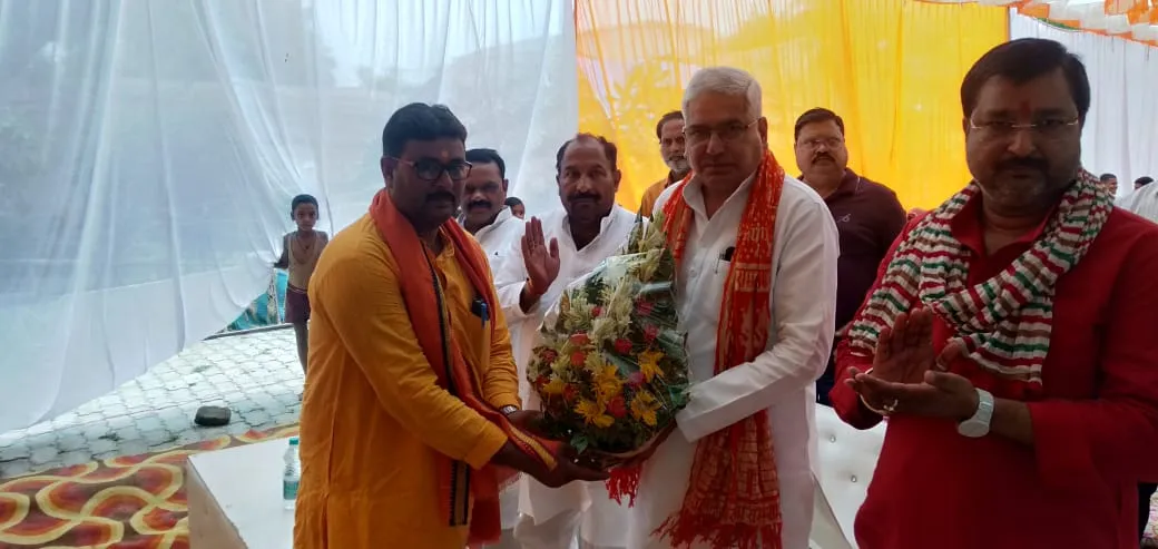 स्वास्थ्य राज्य मंत्री मयंकेश्वर शरण सिंह बोले- अयोध्या से हार के सवाल पर अजीब स्थिति होती है