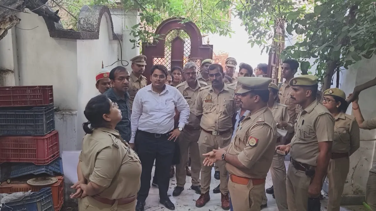 शाहजहांपुर : शातिर अपराधी बॉर्डर और उसके दो भाइयों की ढाई करोड़ की संपत्ति कुर्क