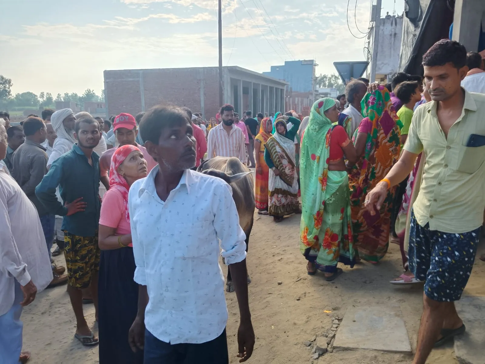 शाहजहांपुर: मक्का खरीदने के विवाद में बड़े भाई और भतीजी की गोली मारकर हत्या, मचा हड़कंप