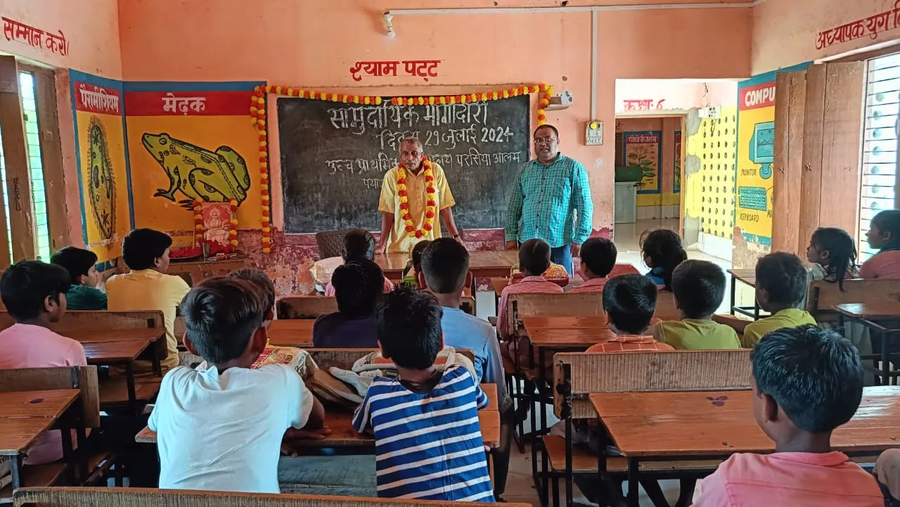बहराइच: छात्र और शिक्षक गर्मी से हो रहे परेशान, स्कूलों के समय में परिवर्तन की मांग