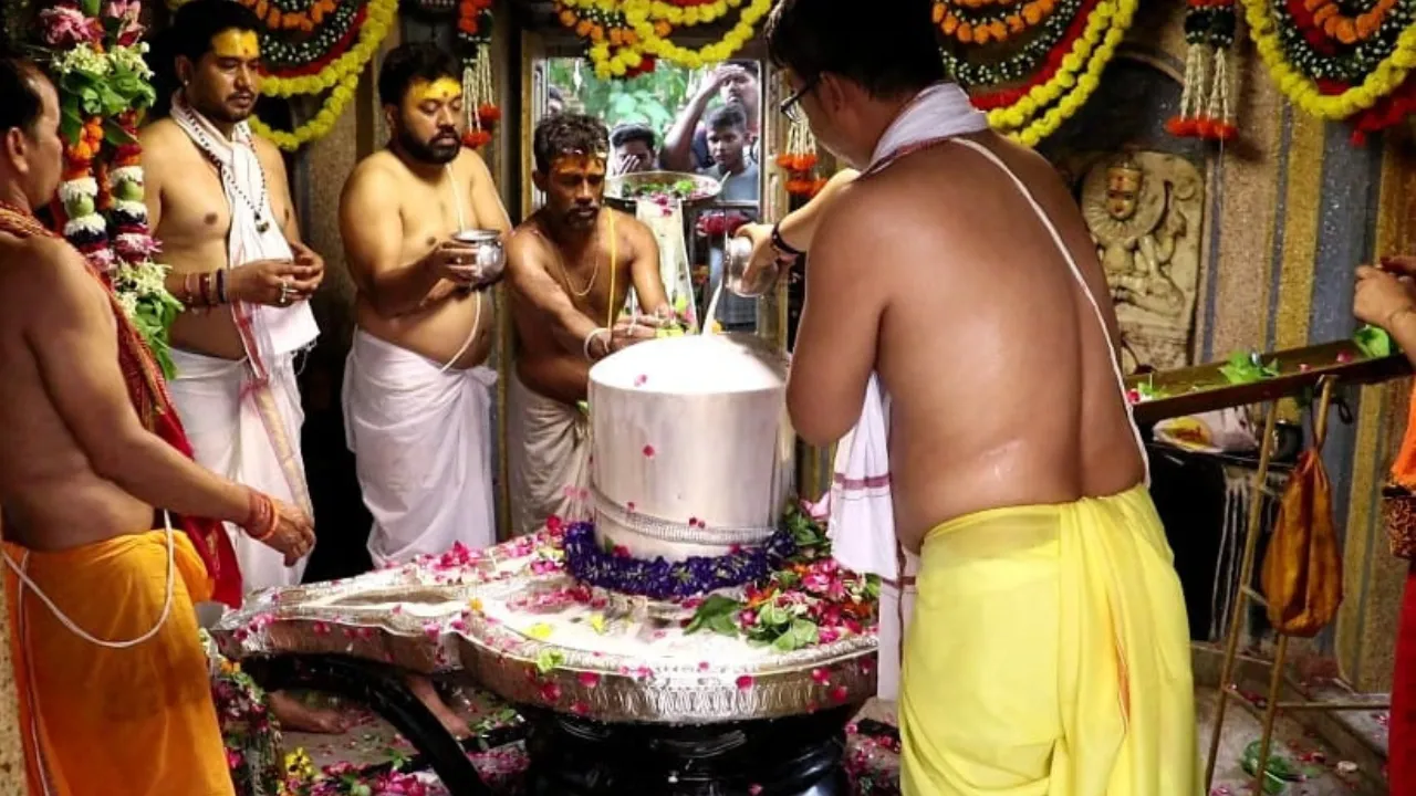 सावन माहः 72 साल बाद बन रहा दुर्लभ संयोग, भक्तों को मिलेगा भगवान शिव का आशीर्वाद 