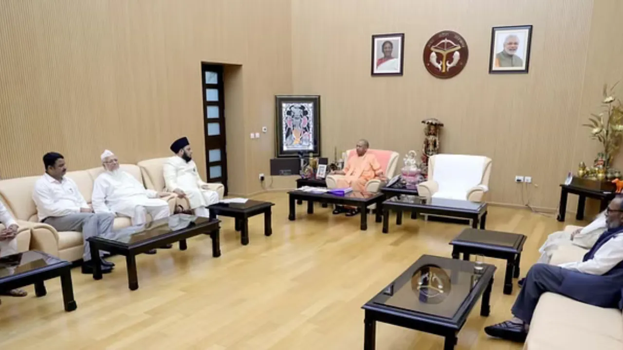 क्या मदरसों में नहीं जाएंगे बच्चे? बच्चों को स्कूल भेजने का बनाया जा रहा दबाव