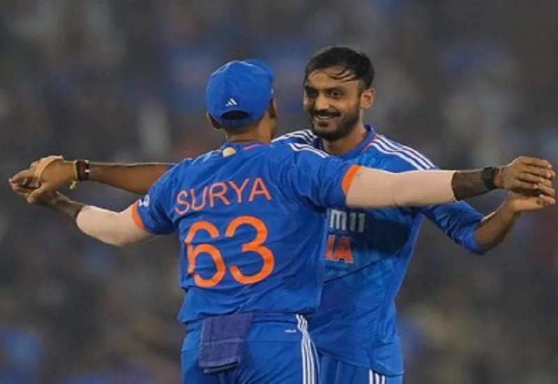 IND vs SL T20 Series : अक्षर पटेल ने कहा- गेंदबाजों के कप्तान हैं सूर्यकुमार यादव 