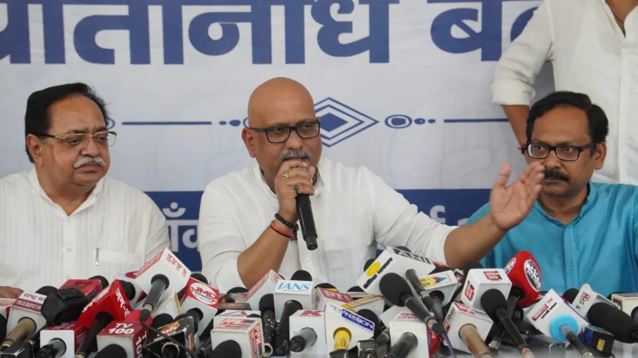 हाथरस हादसा : सरकार का आपसी मतभेद इस घटना का है जिम्मेदार : अजय राय