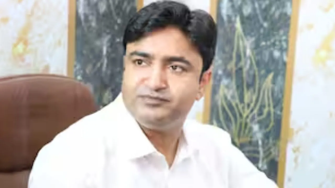 Kanpur: चौकी इंचार्ज हटाया गया, सांगा का संग्राम खत्म...आज पुलिस कार्यालय घेरने का किया था ऐलान, कार्यक्रम स्थगित, जानें- पूरा मामला