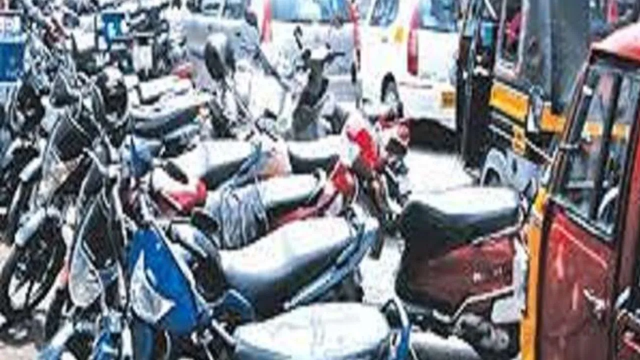 Kanpur News: शहर में अवैध पार्किंग से निपटने की तैयारी शुरू; ट्रैफिक पुलिस ने नगर निगम से मांगीं 20 क्रेनें