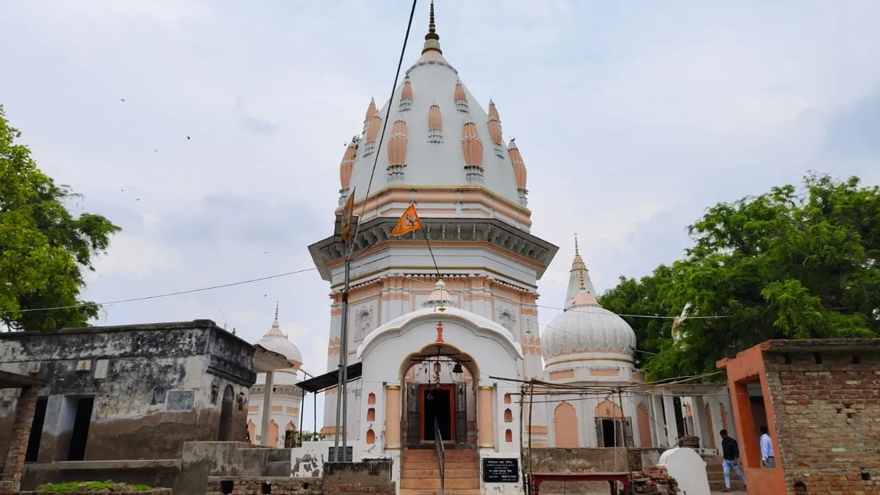 उन्नाव में शिव मंदिर 2