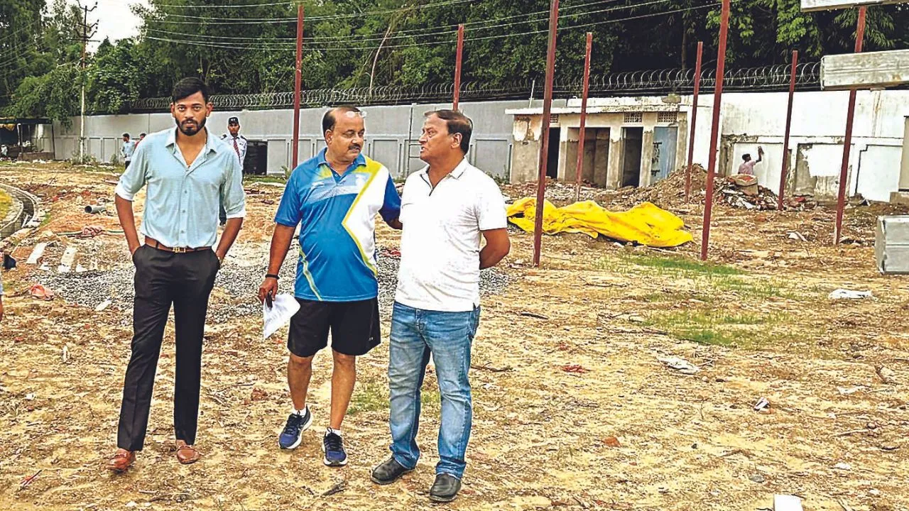 Kanpur: पालिका स्टेडियम में तैयार होगी क्रिकेट की नई पौध; ग्रीनपार्क की तरह लगाई जाएंगी लाइटें, हो सकेंगे डे-नाइट मैच  