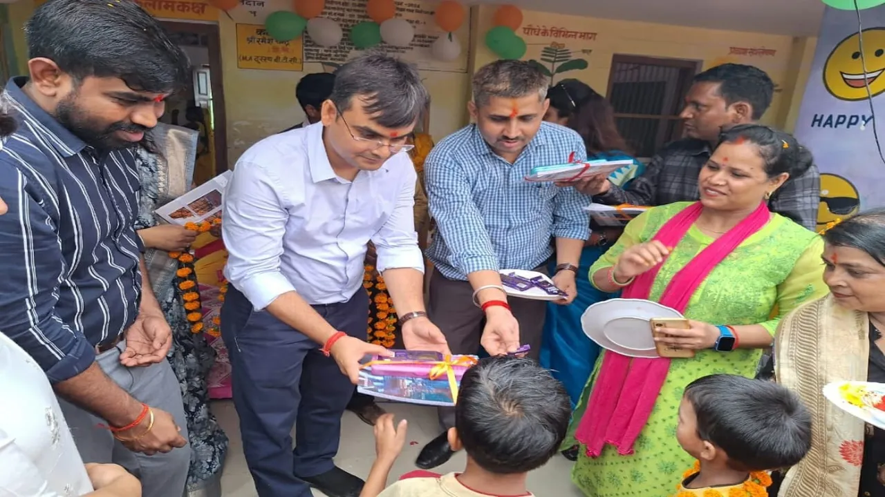 बाराबंकी : बच्चों को पढ़ाने का कार्य करें, शिक्षा देना पुण्य का काम