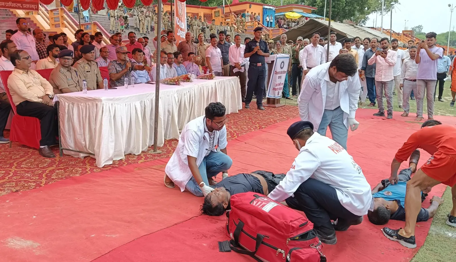 डीएम बोले, आपदा की स्थिति में धैर्य और सूझबूझ जरूरी 