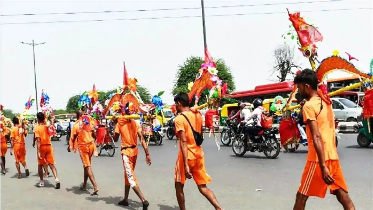 Kanwar Yatra 2024: चाय 10 रुपये तो 15 का समोसा....प्रशासन ने तय की खाद्य पदार्थों की रेट लिस्ट