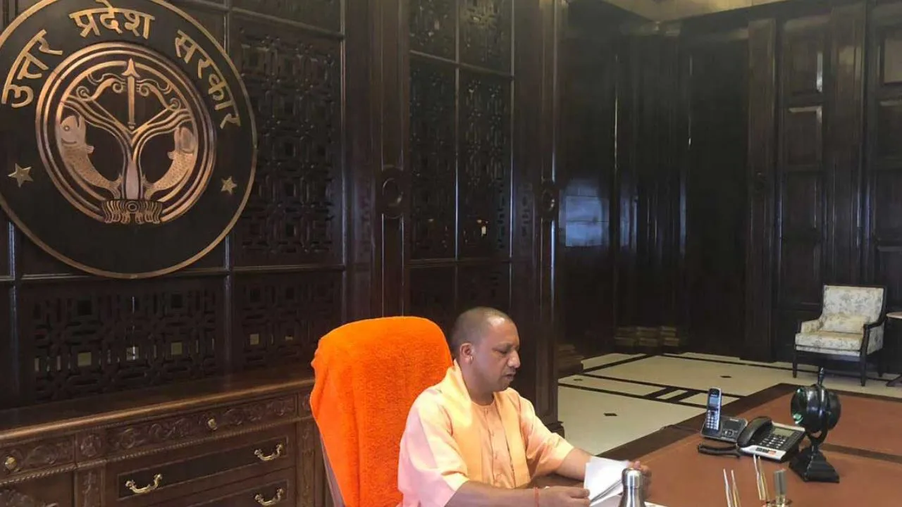 लखनऊ: मुख्यमंत्री कार्यालय में दो नए विशेष सचिव की हुई तैनाती