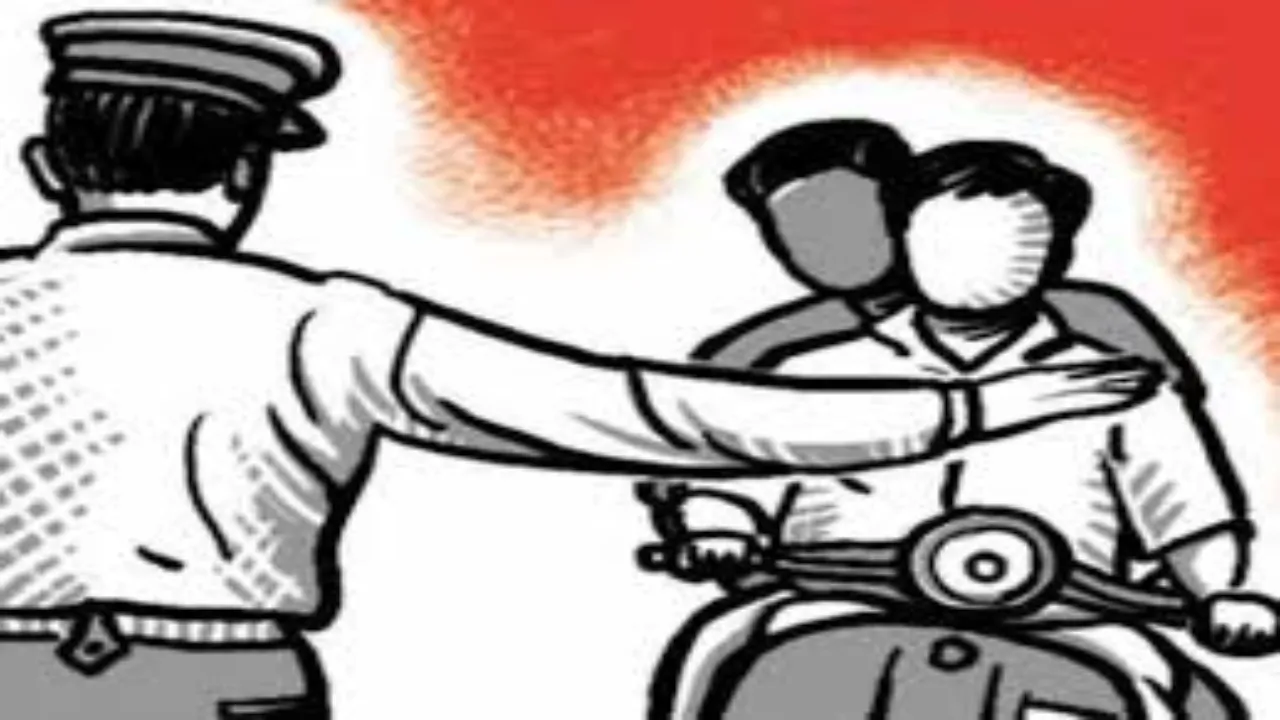  नाबालिग चेकिंग अभियान :  ''साहब बच्चे को स्कूल के देर हो रही, प्लीज इस बार छोड़ दो''
