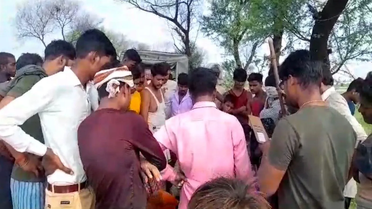 बदायूं: बाढ़ के पानी में बह गये दो भाई, एक की मौत, दूसरे ने ऐसे बचाई जान