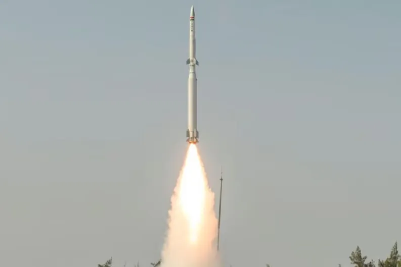 दक्षिण कोरियाई सेना का दावा, उत्तर कोरिया ने दागी दो बैलिस्टिक मिसाइल