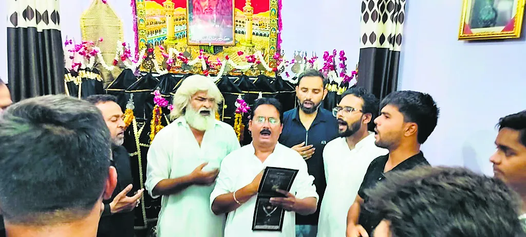 बरेली: हुसैनी नारों के साथ शिया समुदाय में अजादारी और मजलिसों का दौर शुरू