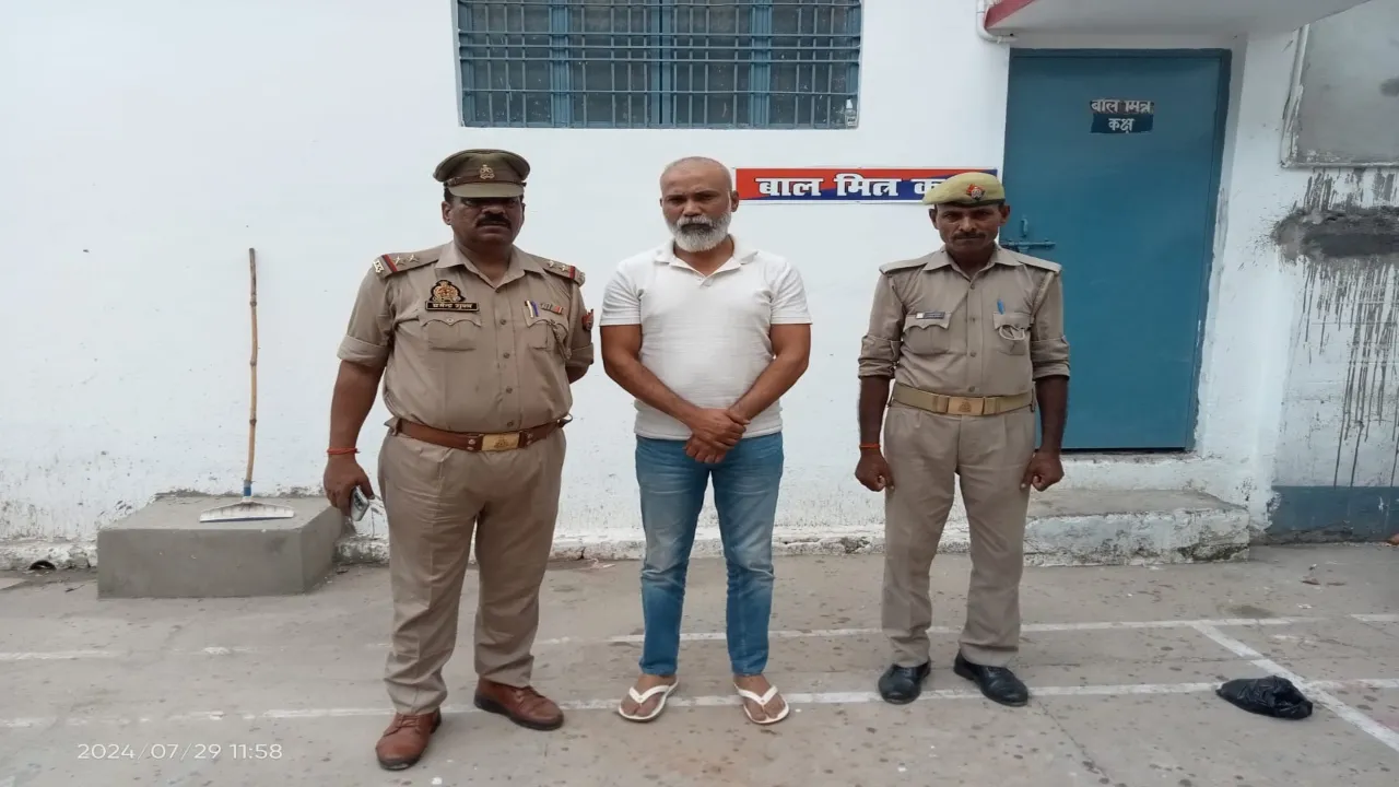 बाराबंकी : क्रिकेटर रविकान्त शुक्ला से 71 लाख की ठगी करने वाला फहद गिरफ्तार