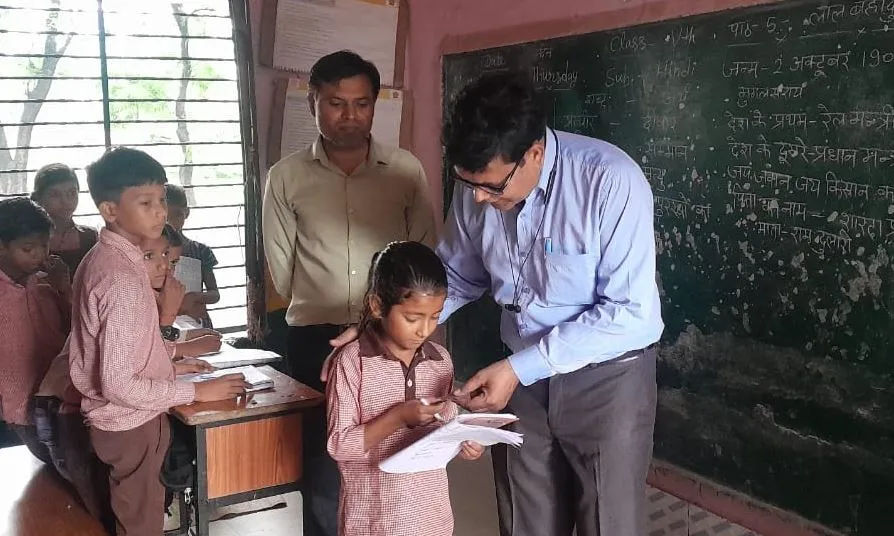 बदायूं: नवागत बीएसए ने किया निरीक्षण, प्रधानाध्यापक से मांगा स्पष्टीकरण